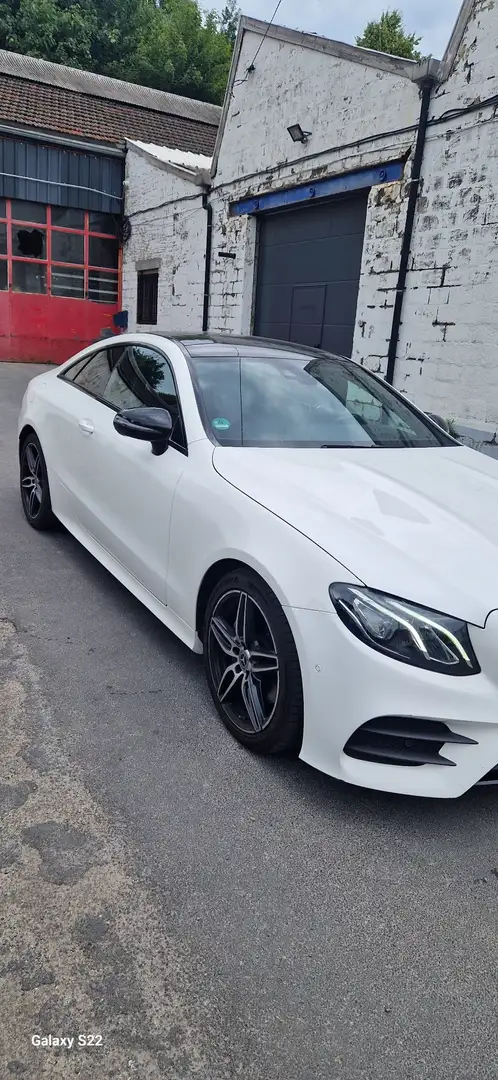 Mercedes-Benz 220 - 1