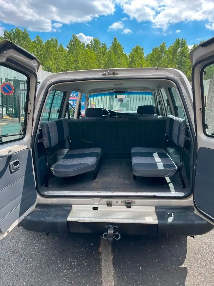 Toyota Land Cruiser FZJ80, foto 3