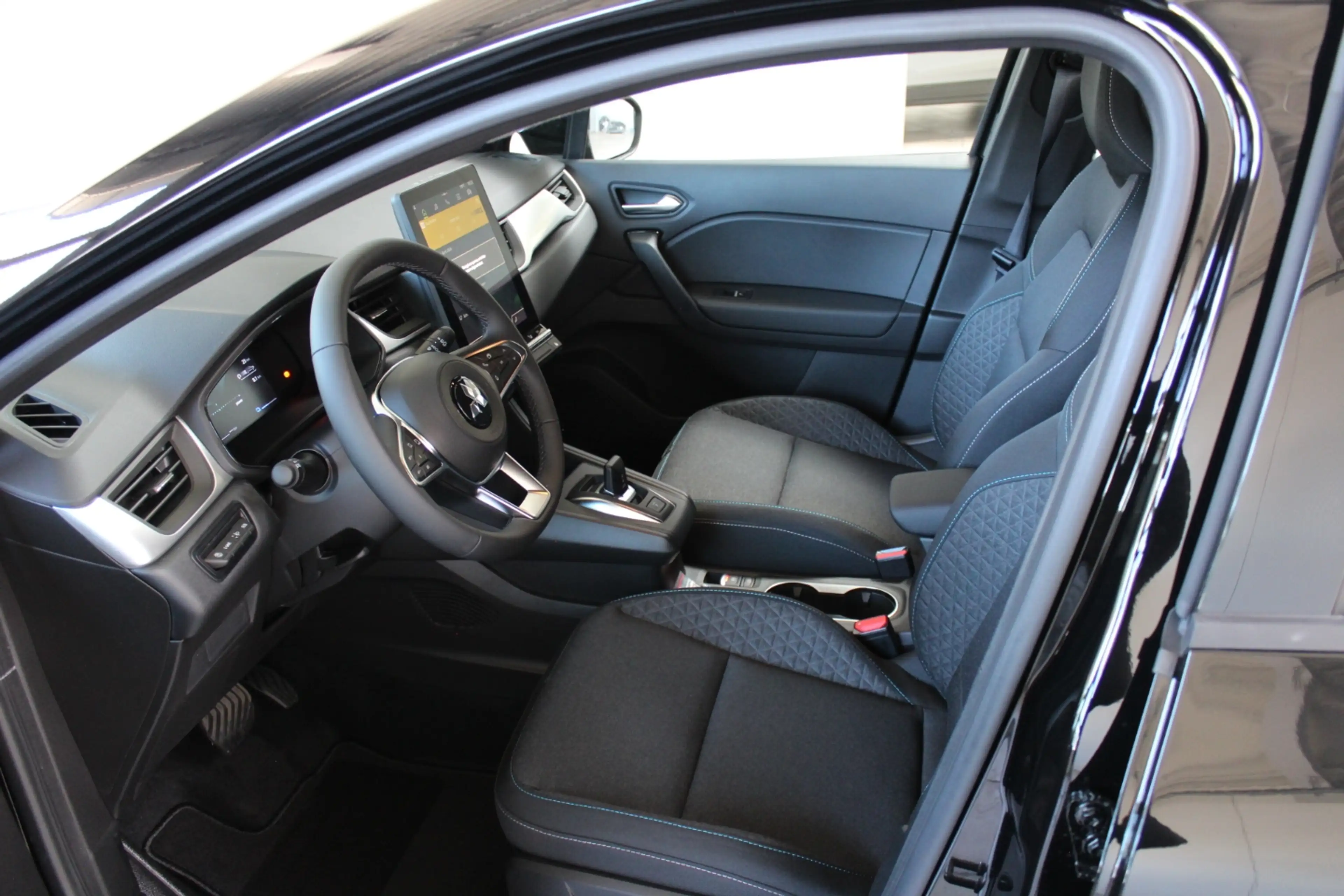 Mitsubishi Grandis Diamant PLUS 1.8 Hybrid Automatik — photo 9