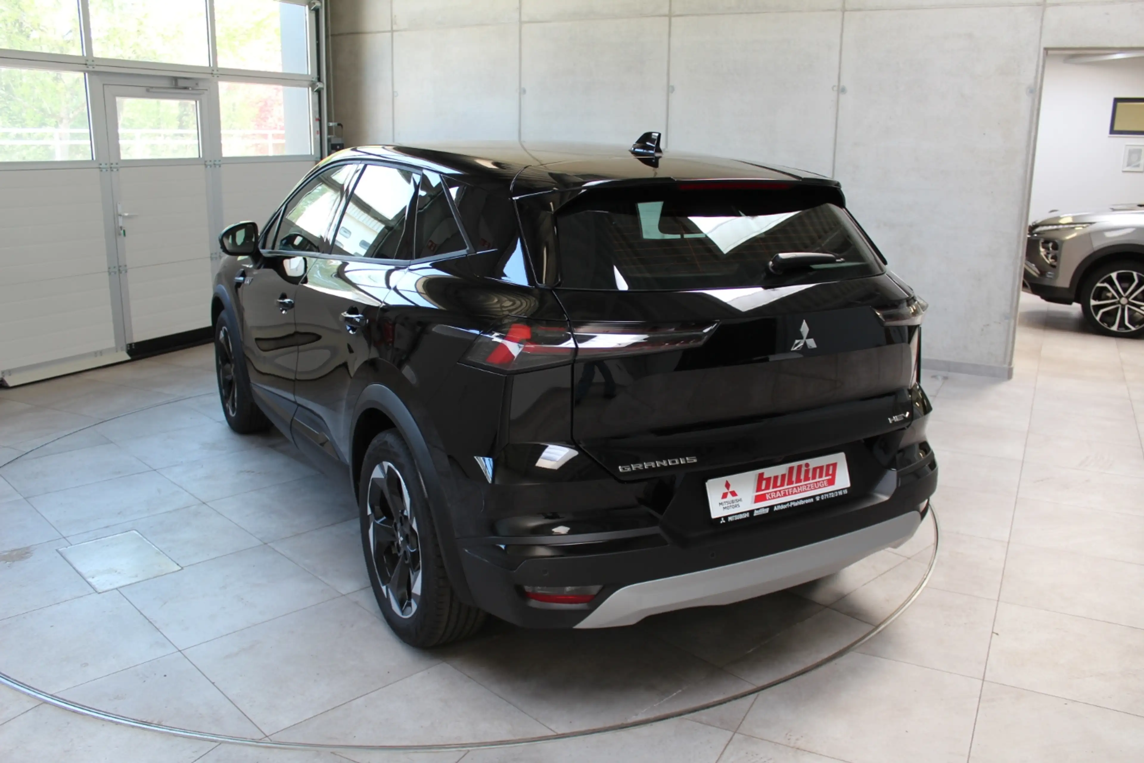 Mitsubishi Grandis Diamant PLUS 1.8 Hybrid Automatik — photo 7