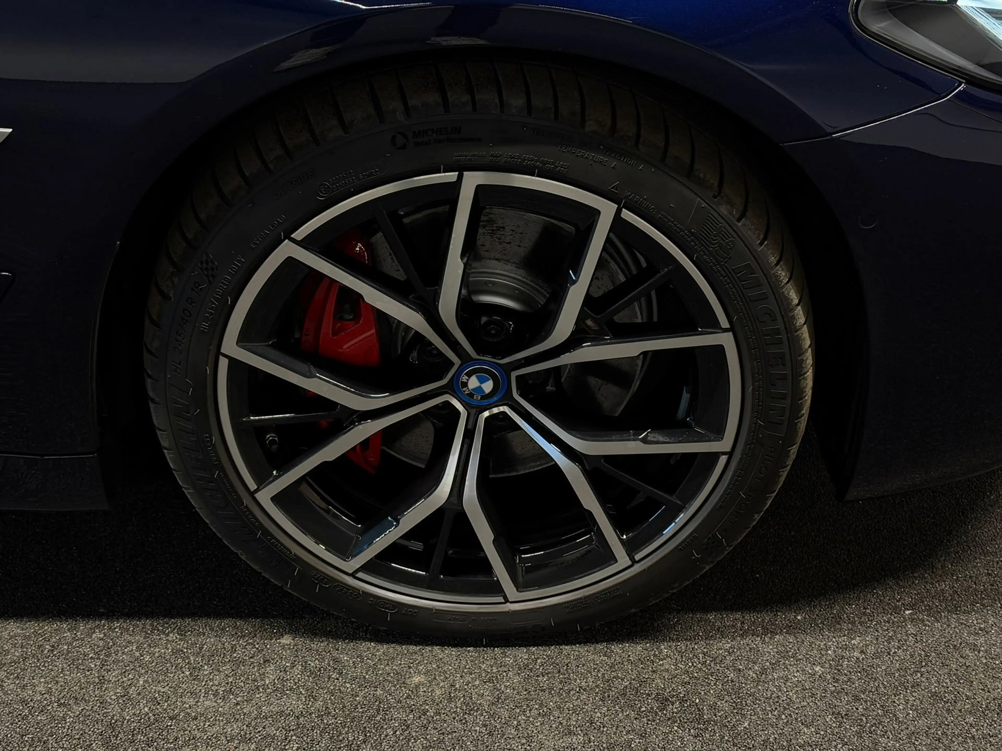 BMW 530 5-serie Touring 530e xDrive M Sport Pro Pano HUD M — photo 28