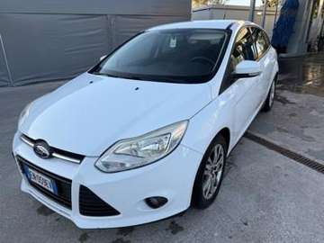 Focus III 2012 5p 1.6 tdci Titanium 95cv