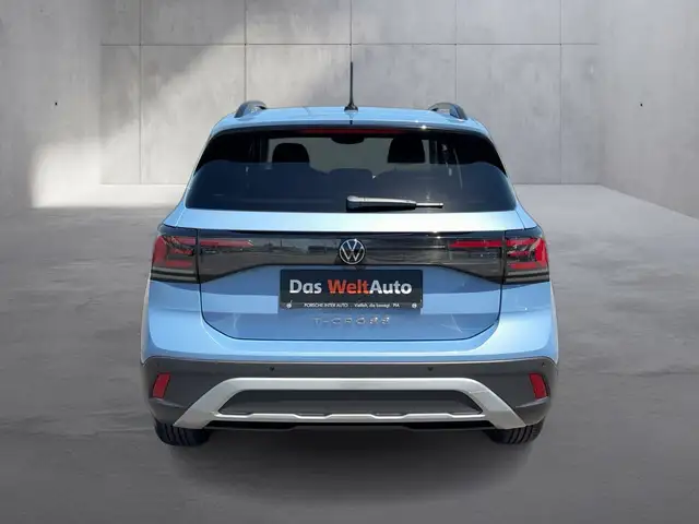 Volkswagen T-Cross view 4