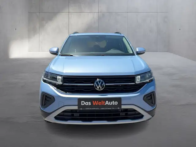 Volkswagen T-Cross view 8