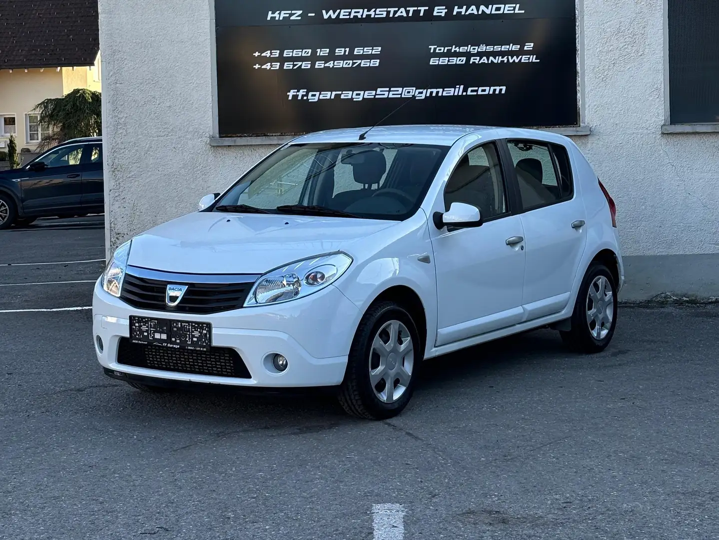 Dacia Sandero Black+Line++dCi+75+eco Weiß - 1