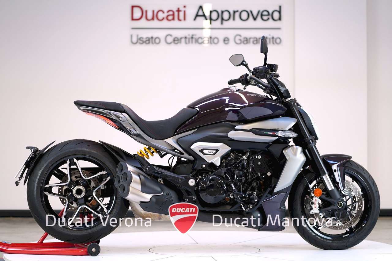 Ducati XDiavel X Diavel V4 solo 1.401 km IVA esposta