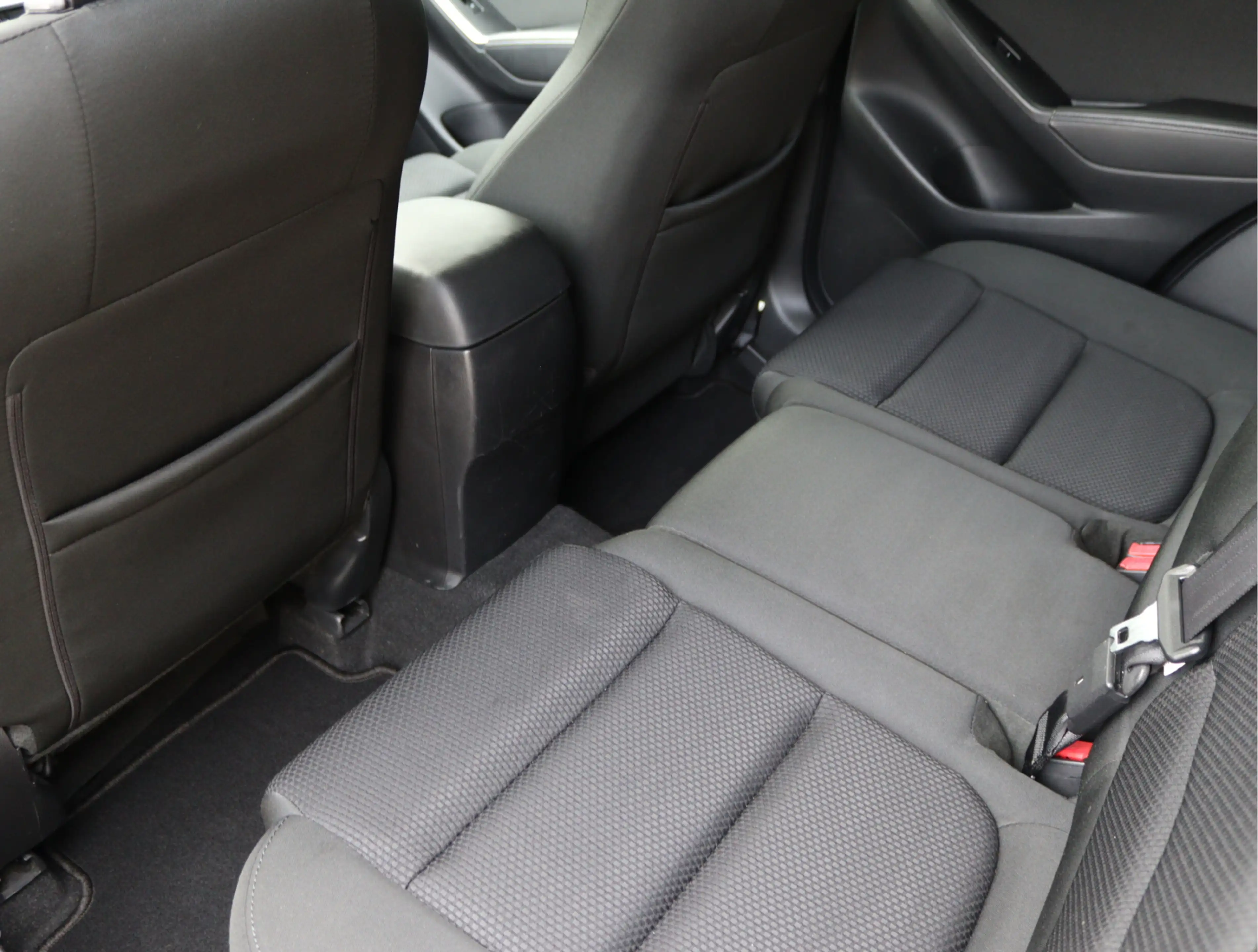 Mazda CX-5 2.0 SkyActiv-G 165 Skylease 2WD | Navigatie | LED — photo 23