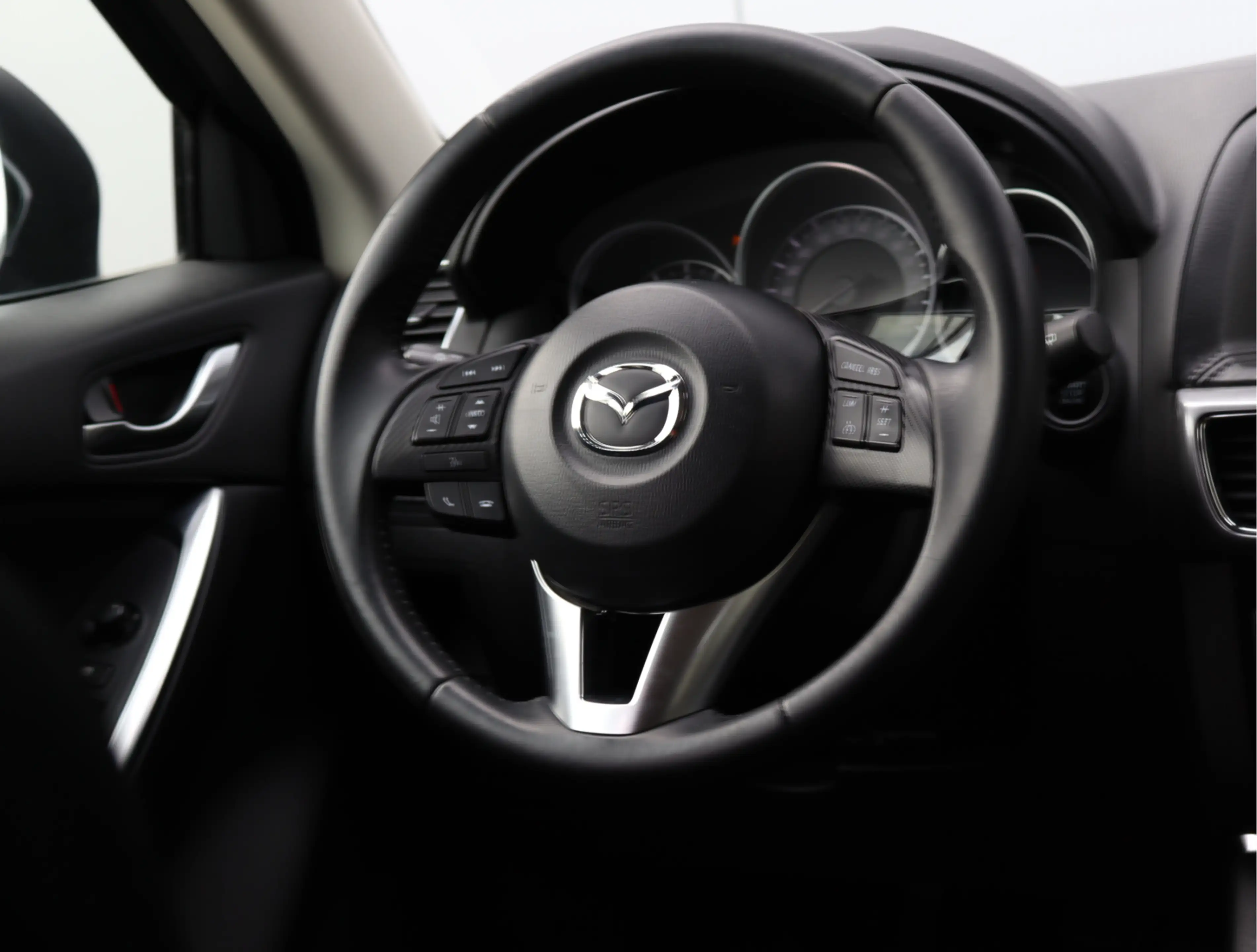 Mazda CX-5 2.0 SkyActiv-G 165 Skylease 2WD | Navigatie | LED — photo 17
