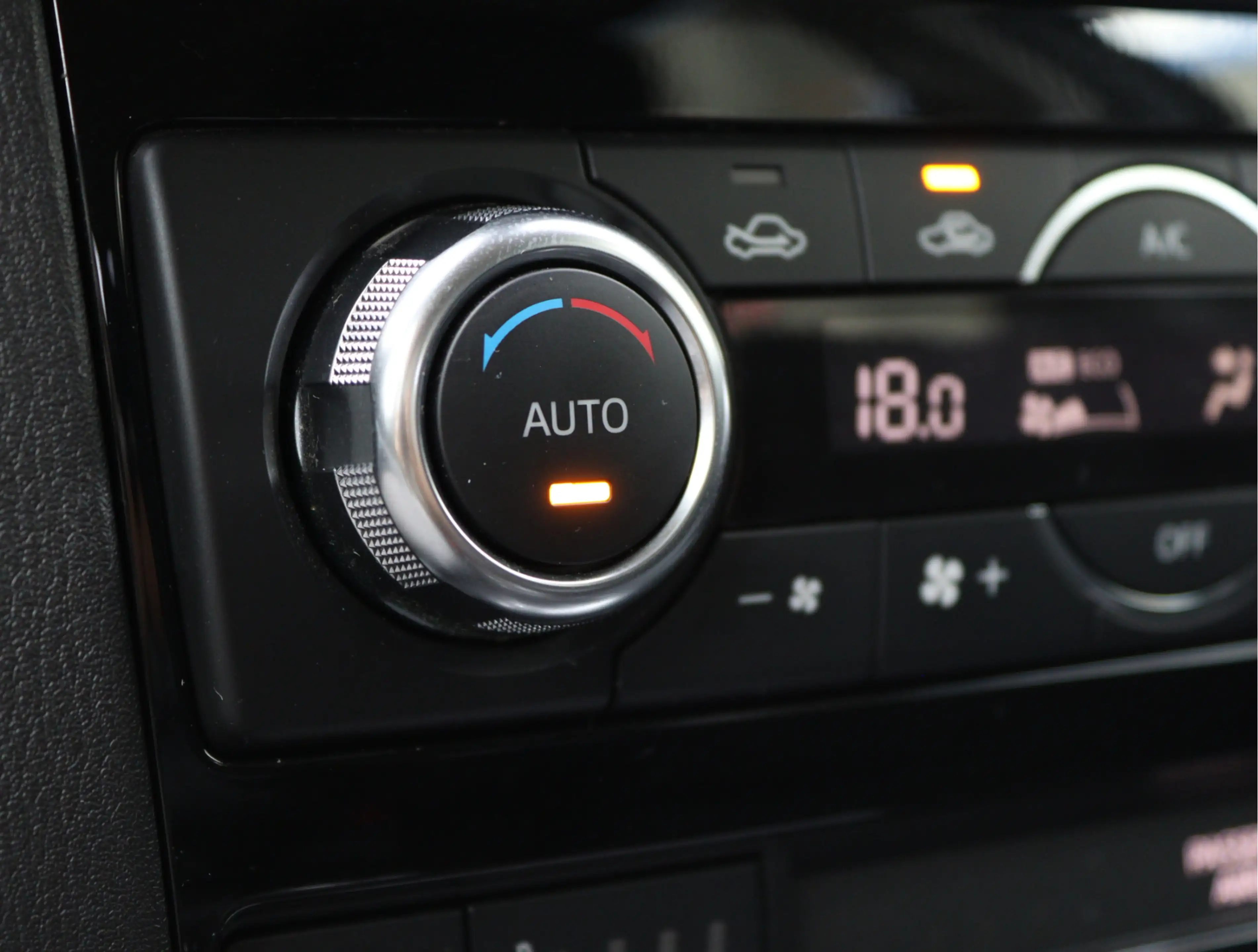 Mazda CX-5 2.0 SkyActiv-G 165 Skylease 2WD | Navigatie | LED — photo 40