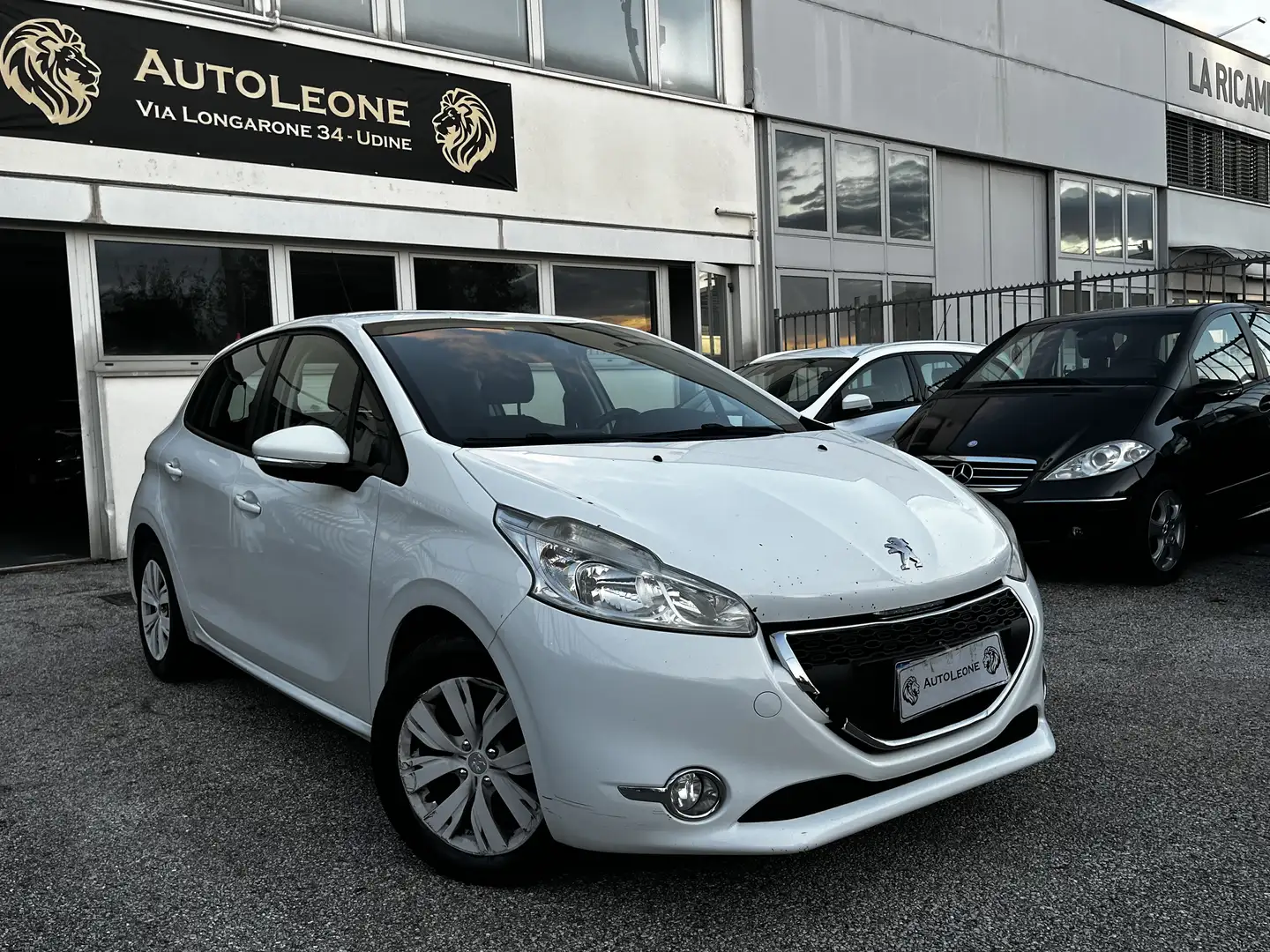 Peugeot 208 5p 1.4 hdi 8v Access - 1