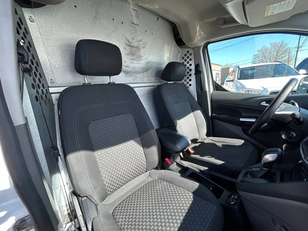 Ford Transit Connect снимка Ford Transit Connect