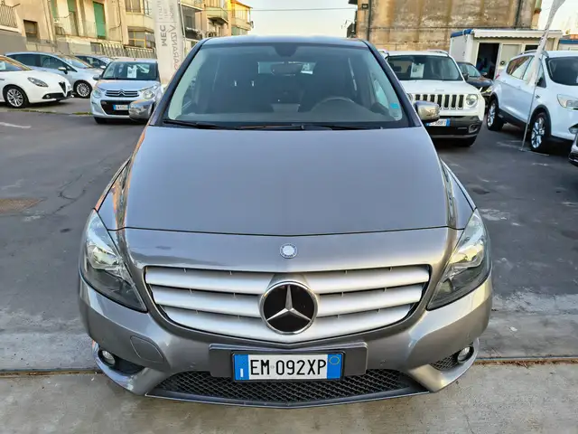 Mercedes-Benz B 200 MERCEDES-BENZ CLASSE B 200 DISEL SOLO 119.000 KM 2012