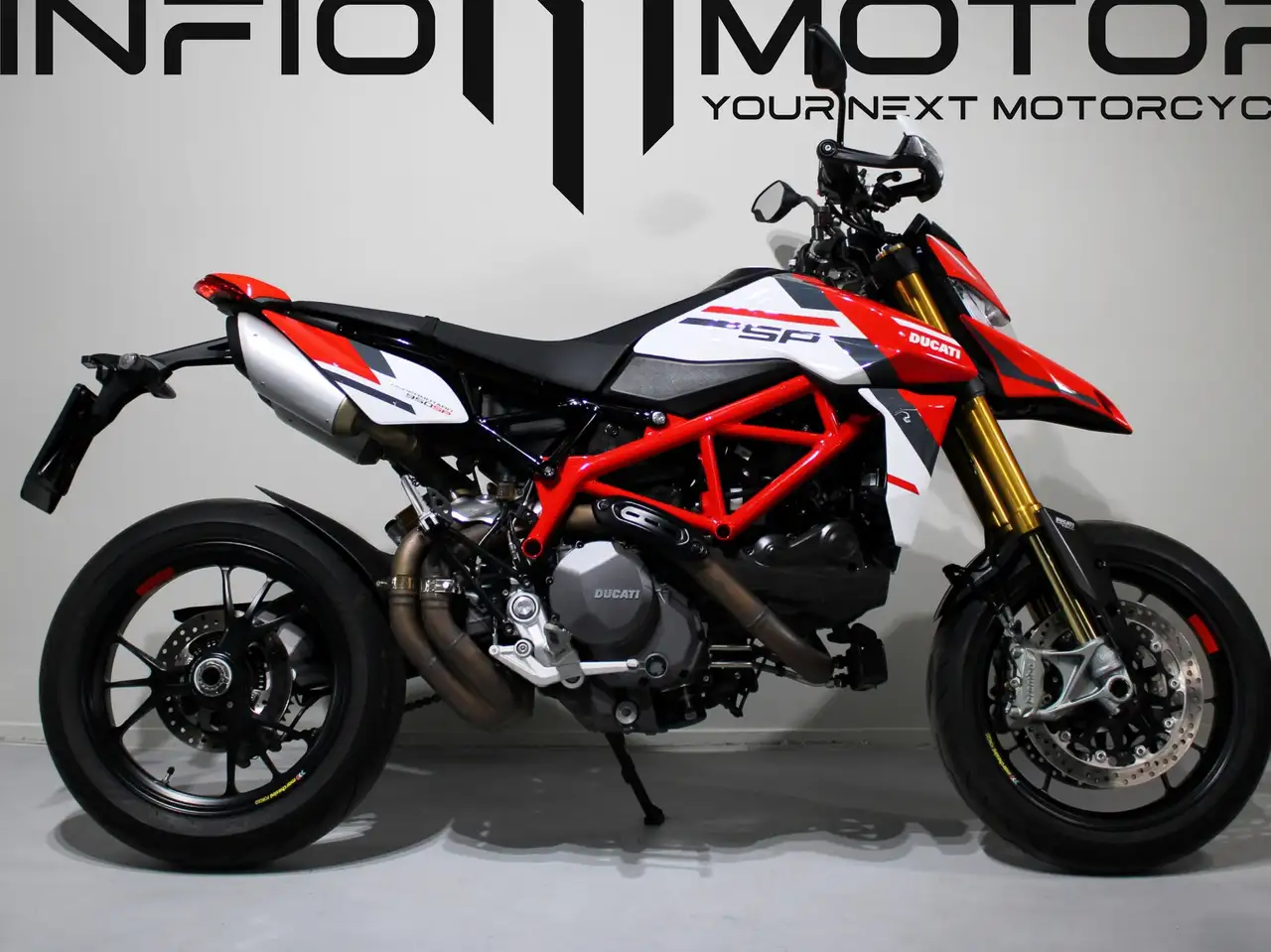 Ducati Hypermotard 950