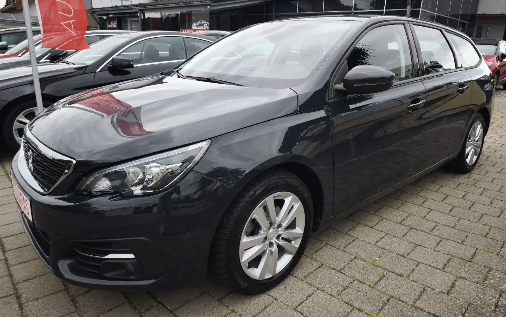 Peugeot 308 1.5 BlueHDi  SW Automatik/Ahk./WenigKm/Ahk. Grau - 2