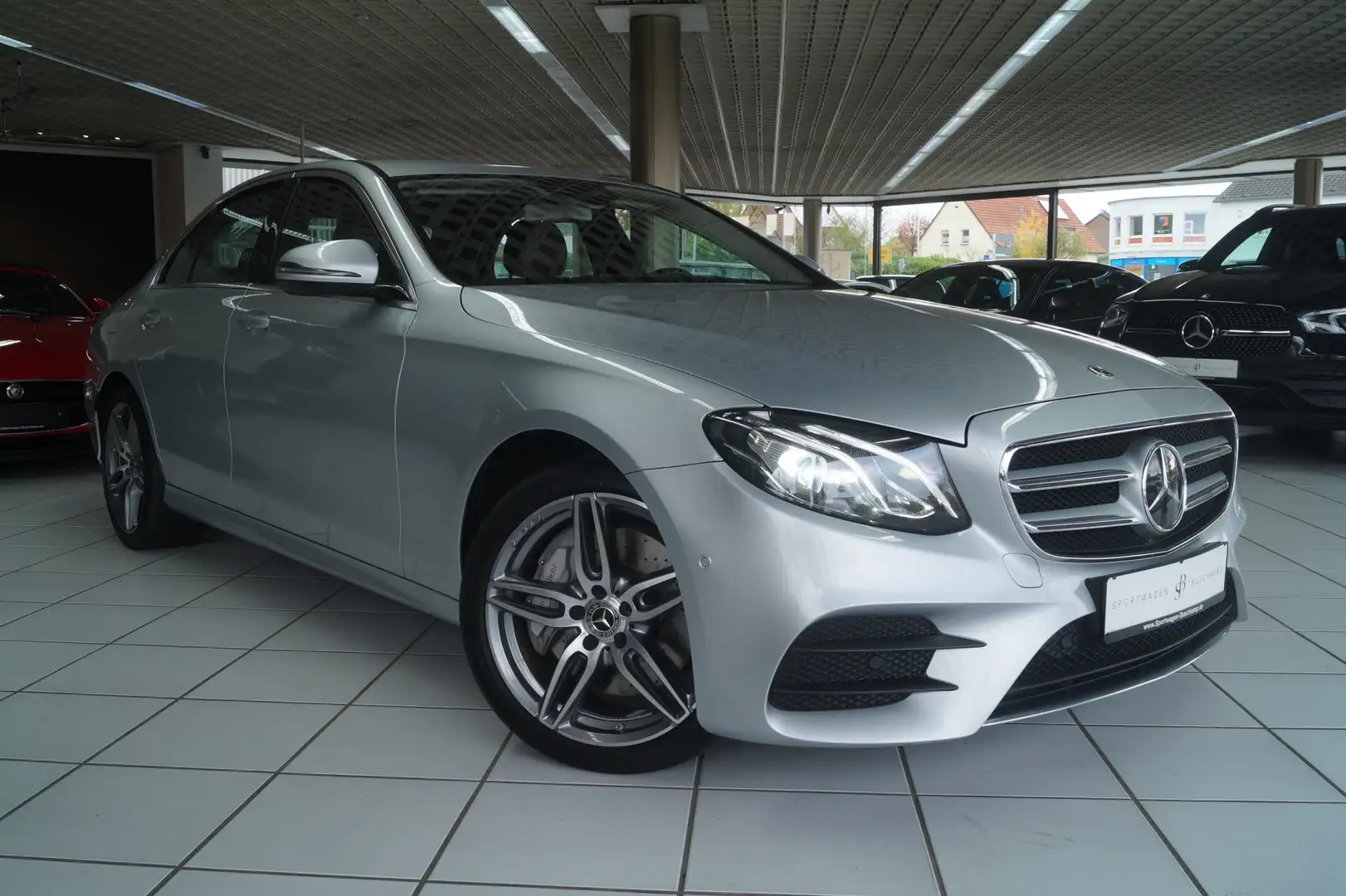 Mercedes-Benz E 400 d 4Matic AMG BURM ACC KAM 19LM STANDHZNG Argent - 2