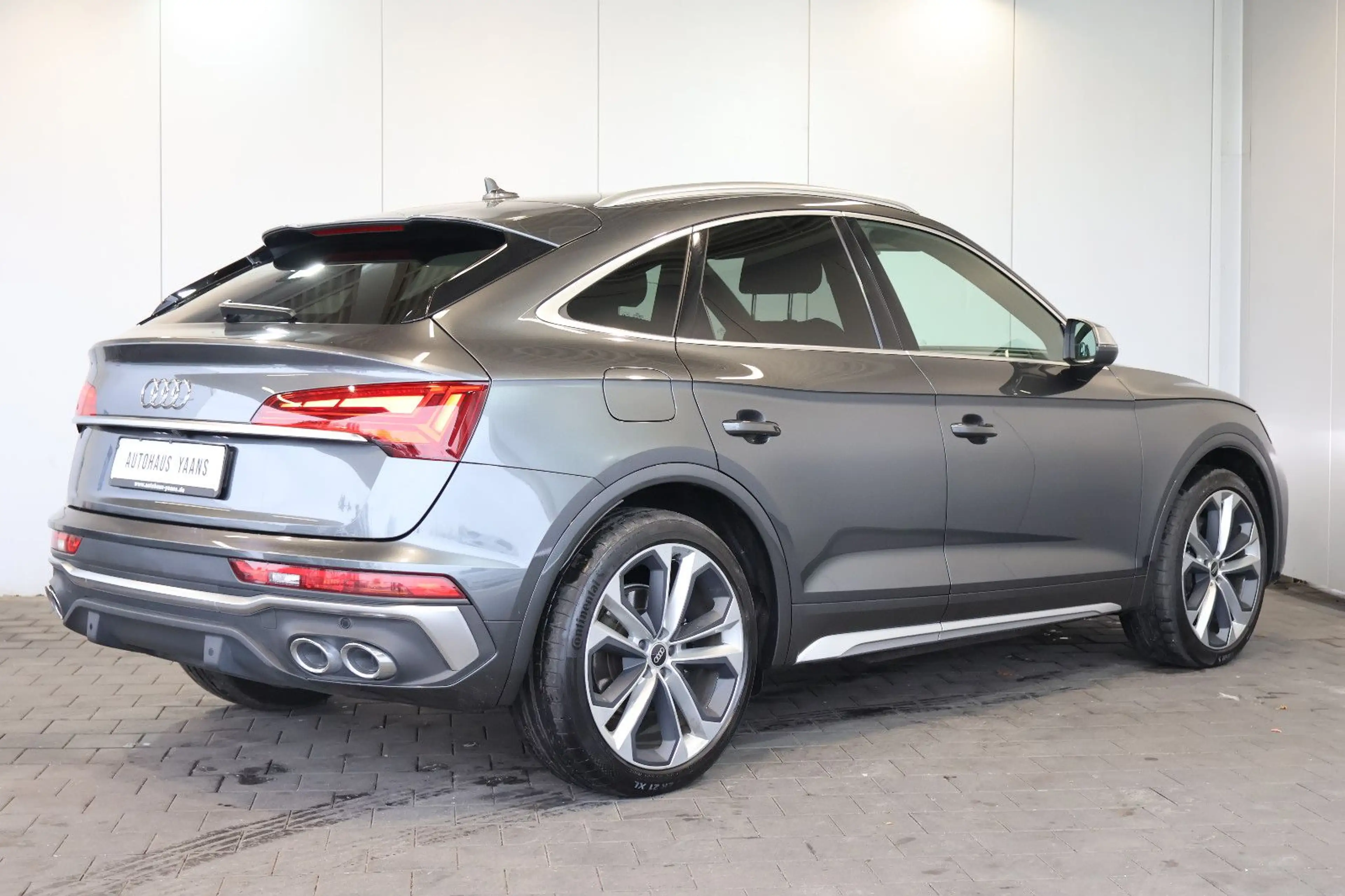 Audi SQ5 Sportback 3.0 TDI q. HUD+VIRTUAL+KEY+21"+AHK — photo 4