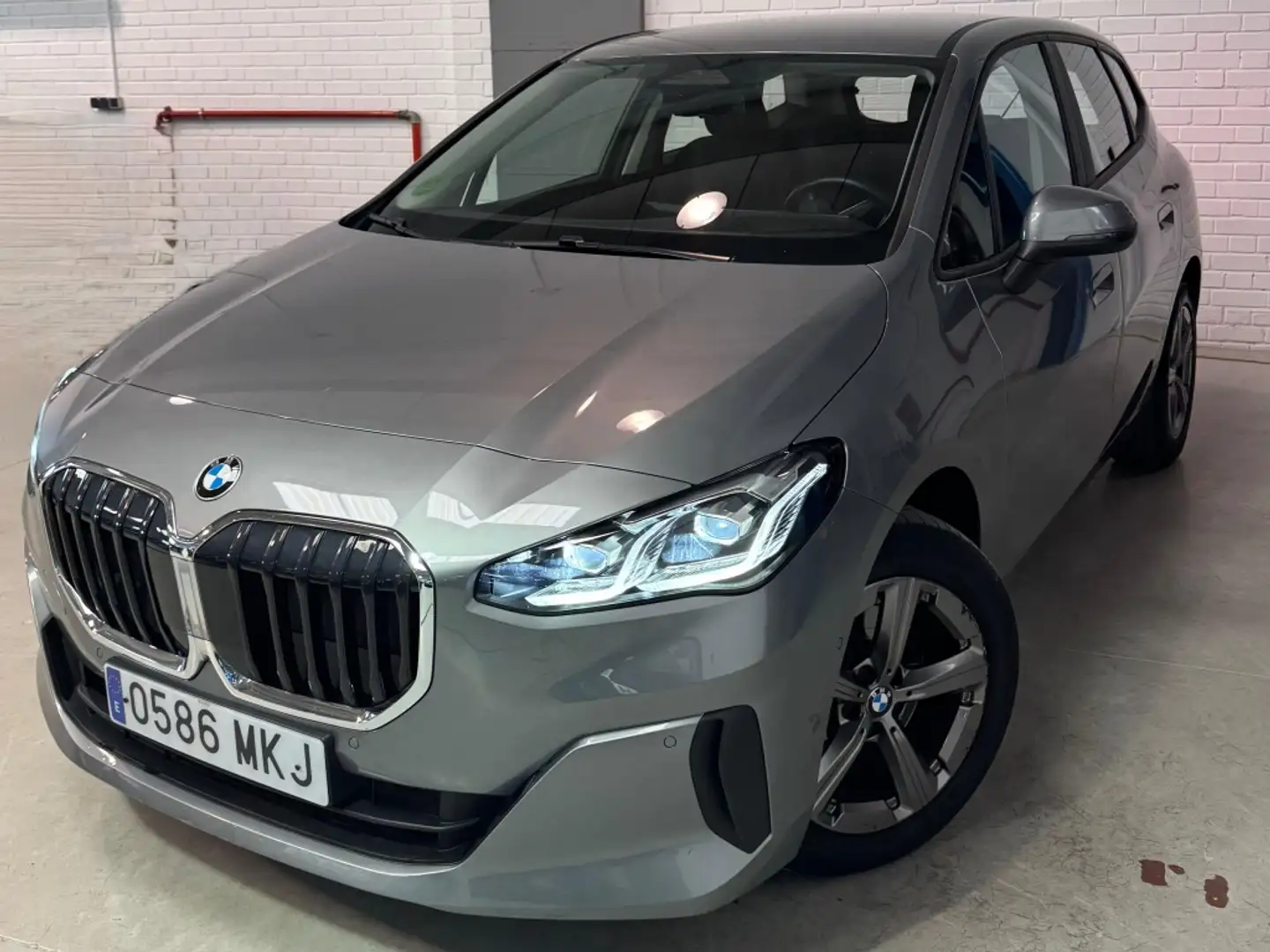 BMW 218 218dA Active Tourer Burdeos - 1