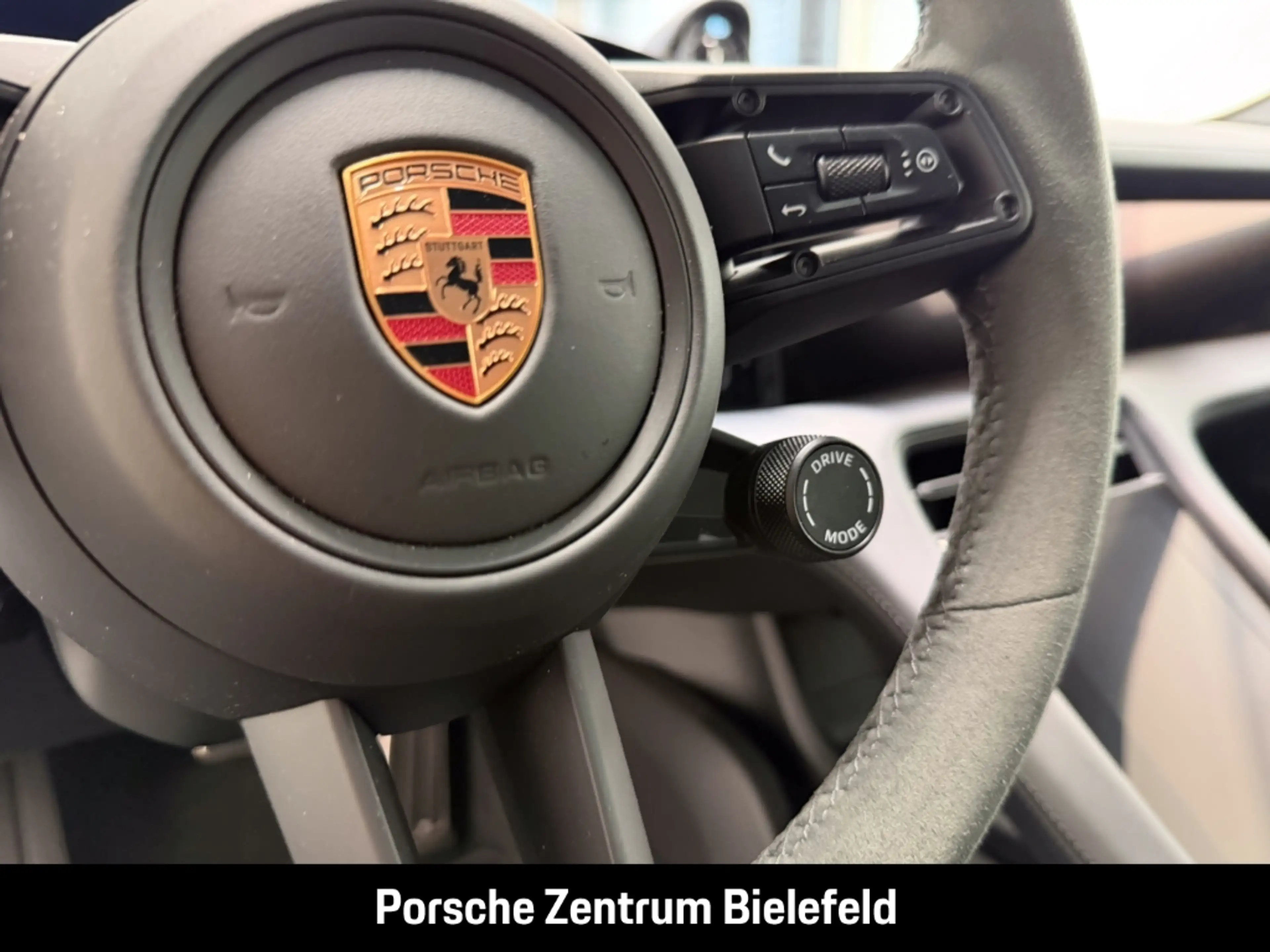 Porsche Taycan Black Edition — photo 24