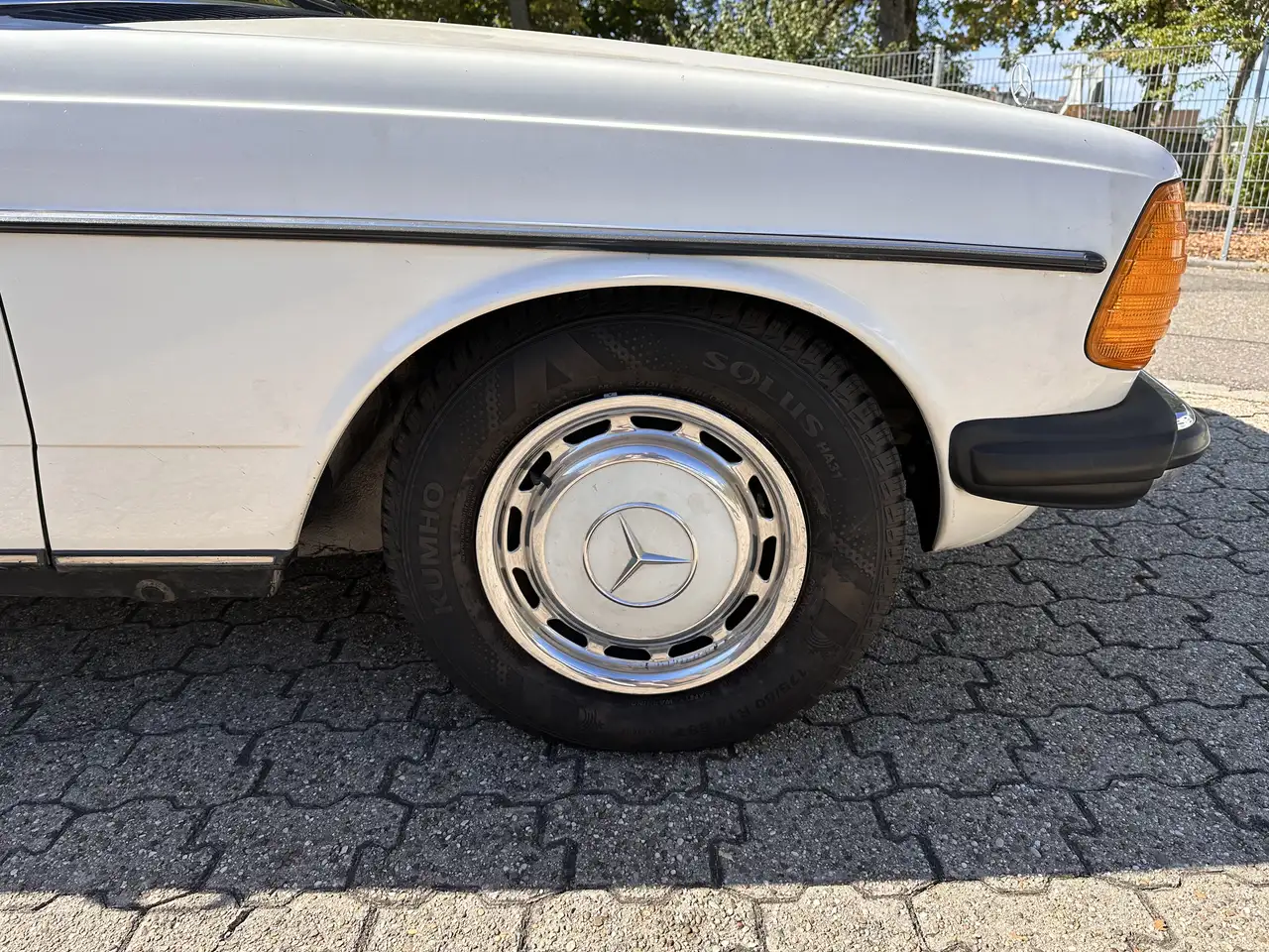 Mercedes-Benz E 250 Klima Alufelgen Tüv Neu, foto 3