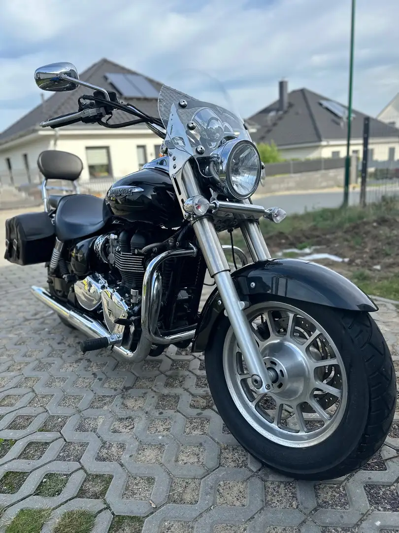 Triumph America LT Black - 1