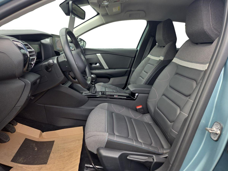 Citroen C4 1.2 12V e-THP / PureTech — photo 6