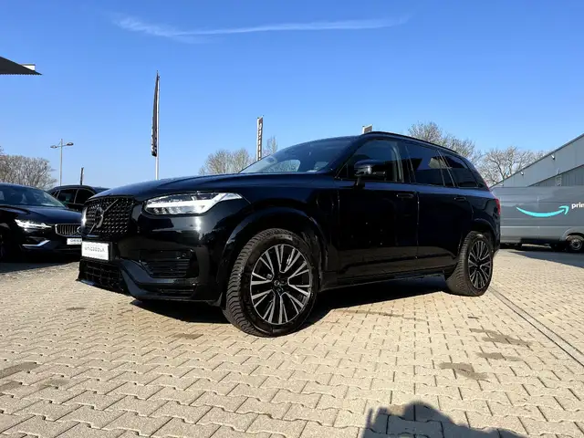 Volvo XC90 T8 Plus Dark Recharge LED Nav Leder AHK ACC