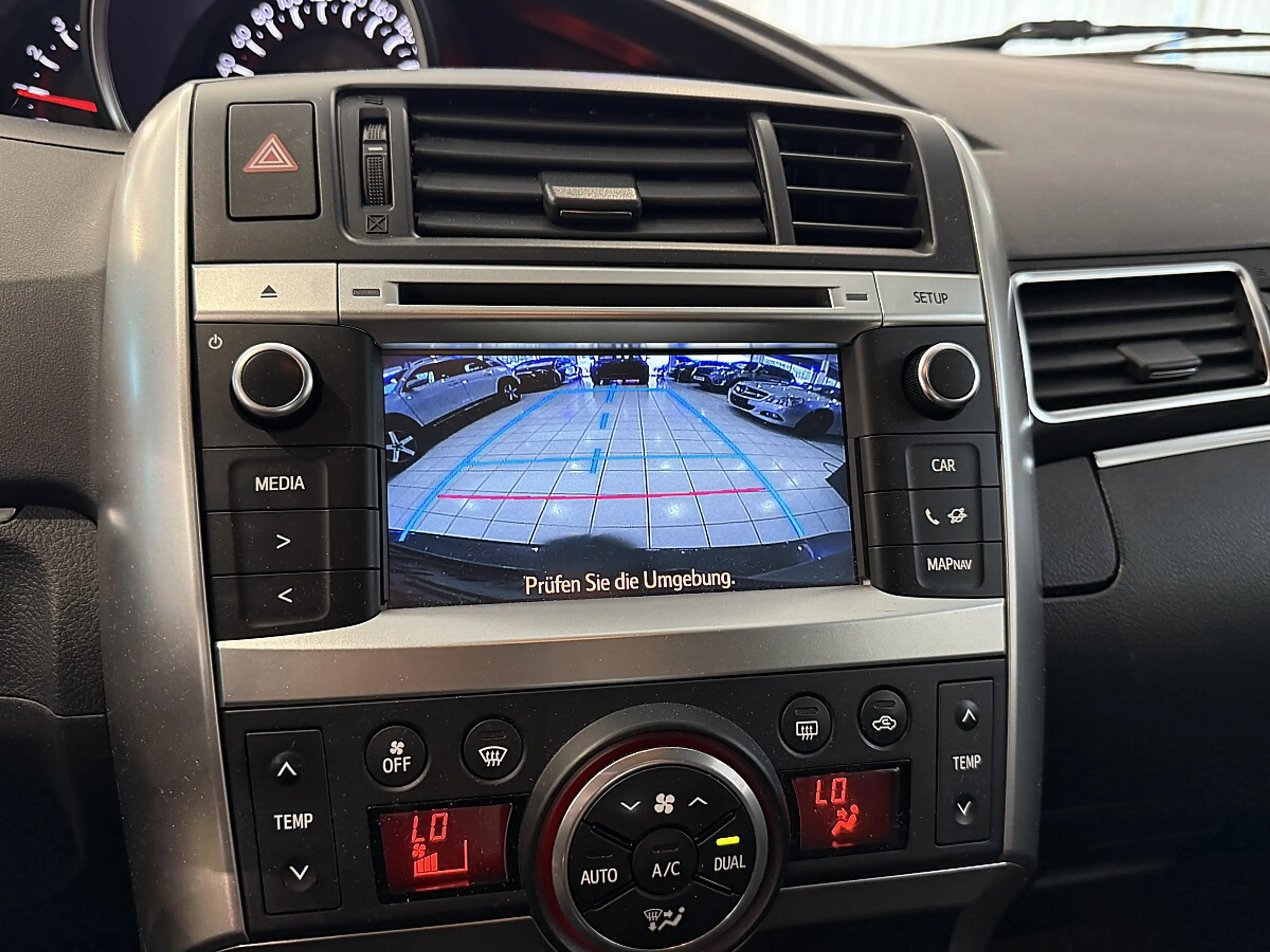Toyota Verso 1,6 D-4D Young - nur für Händler oder Bastler — photo 18