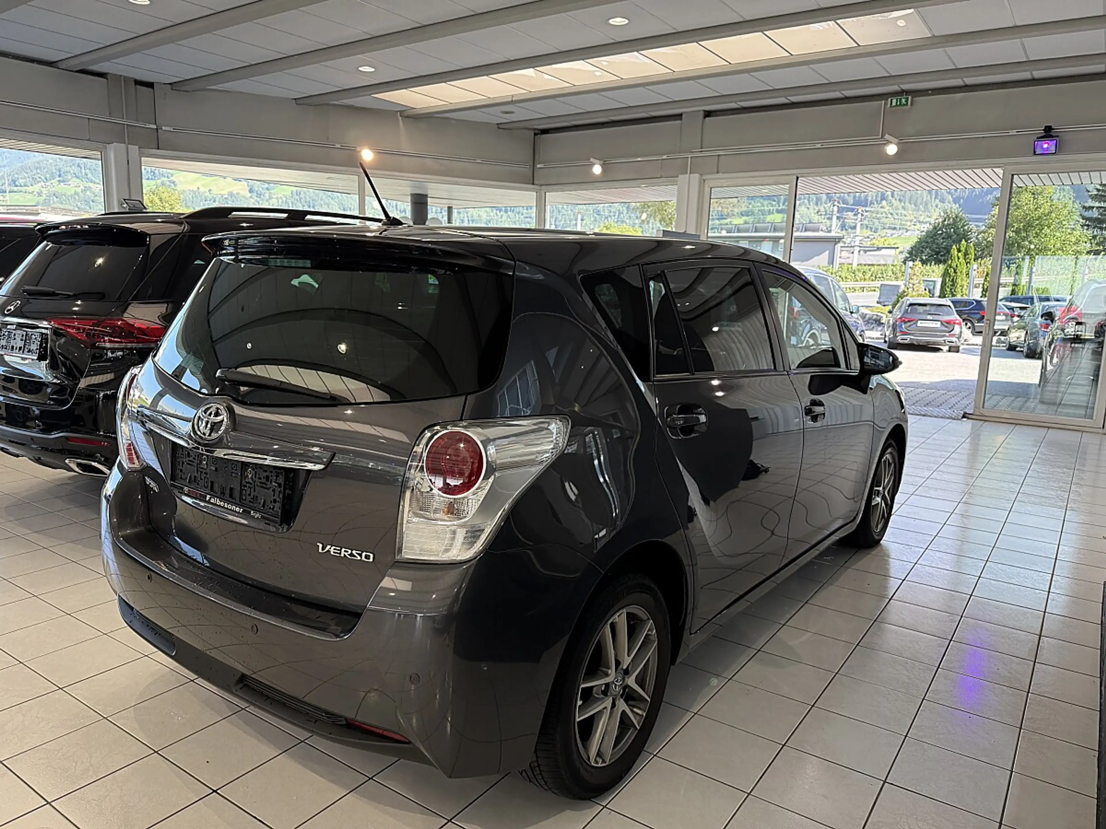 Toyota Verso 1,6 D-4D Young - nur für Händler oder Bastler — photo 9