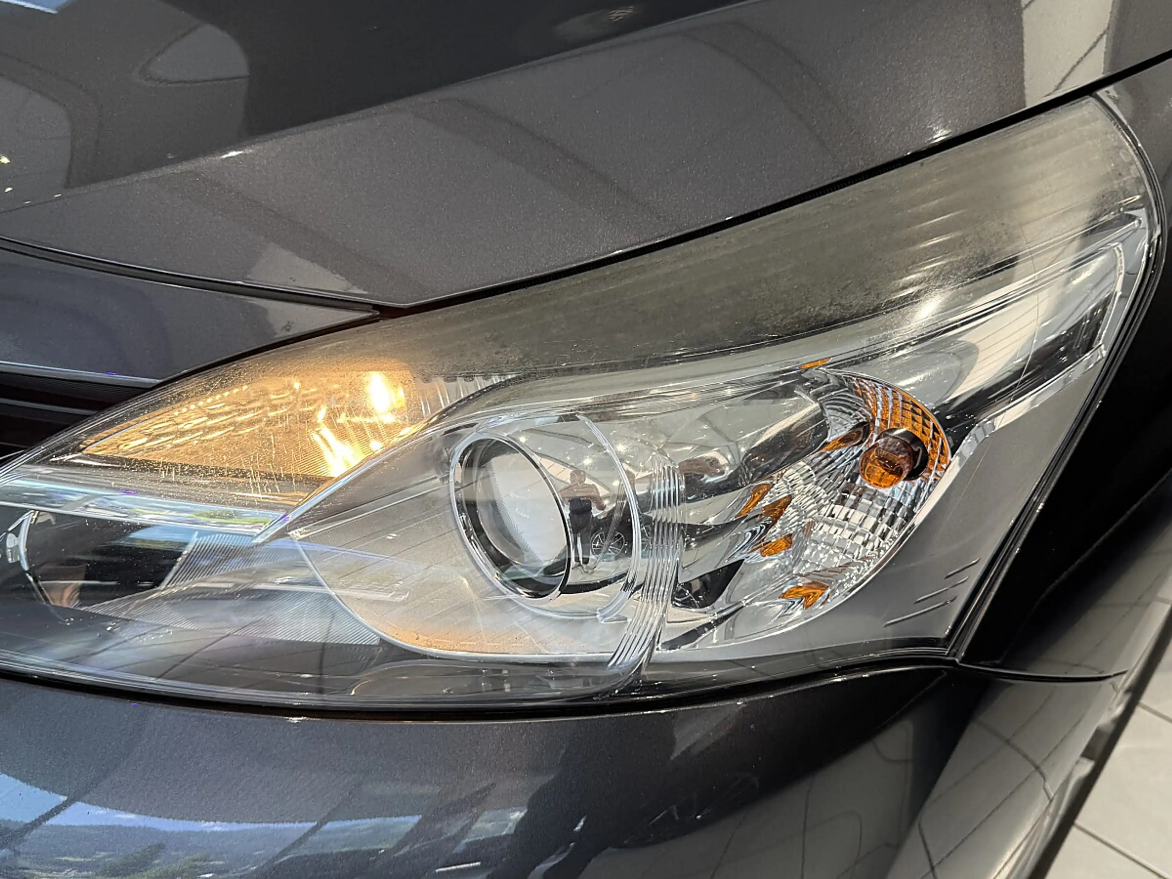 Toyota Verso 1,6 D-4D Young - nur für Händler oder Bastler — photo 22