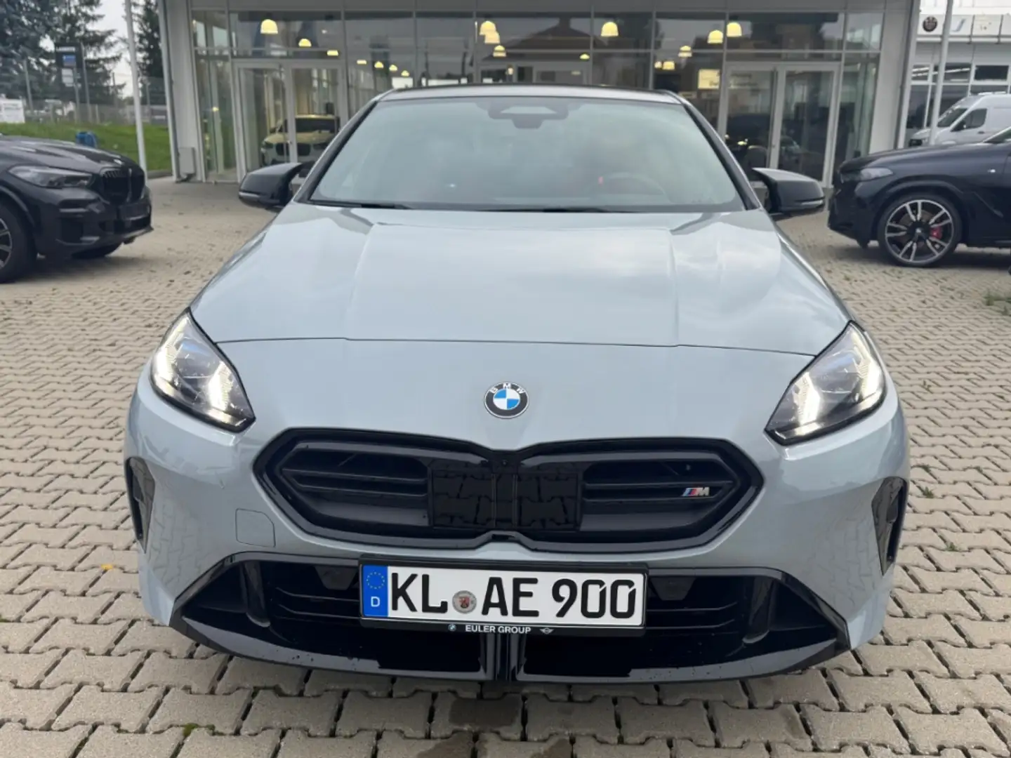 BMW M2 35 xDrive Gran Coupe HUD AD Navi digitales Cockpit Серый - 2