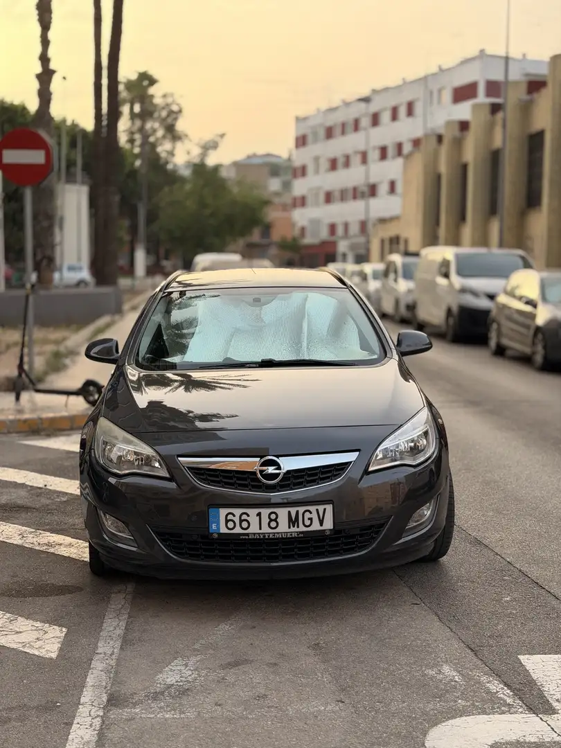 Opel Astra - 2