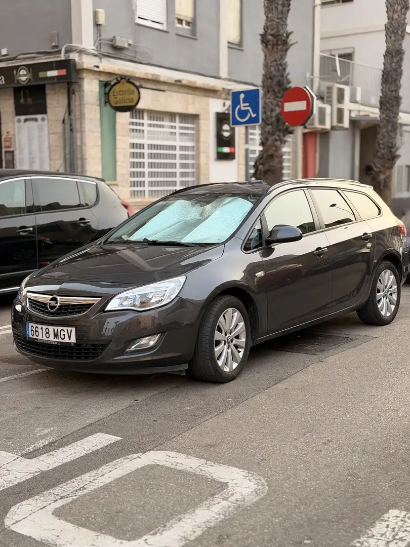 Opel Astra - 1