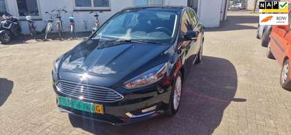 Ford Focus 1.0 First Edition airco nav 5 deurs nette staat na