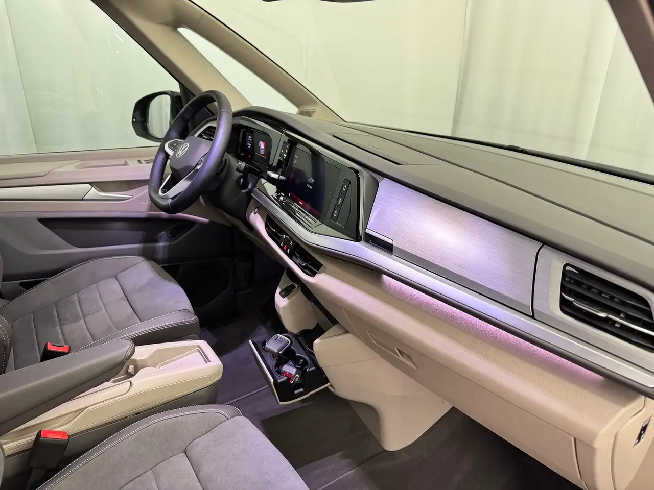 Volkswagen T7 Multivan 2026 — фото 10