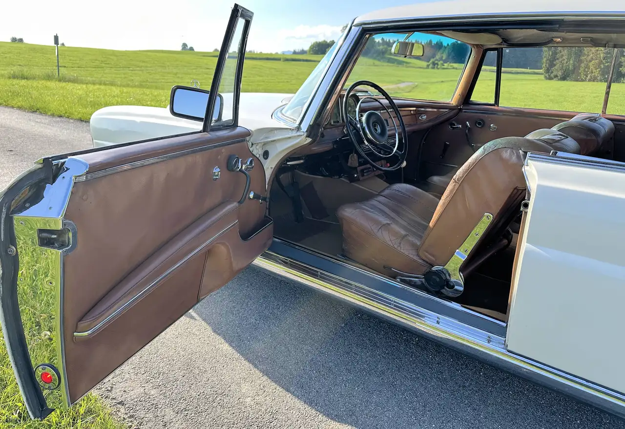 Mercedes-Benz 220 Seb Coupé - W111, foto 9
