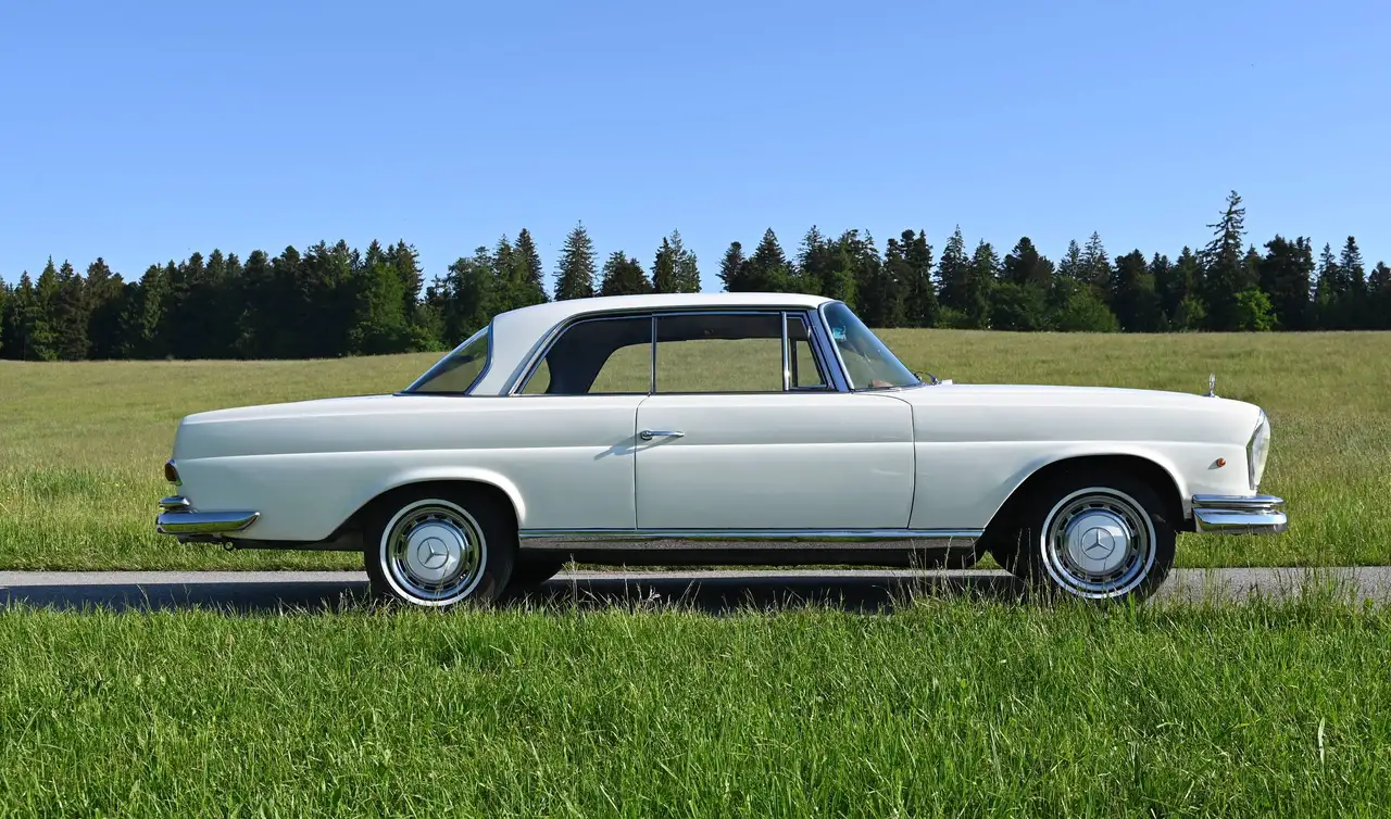 Mercedes-Benz 220 Seb Coupé - W111, foto 5