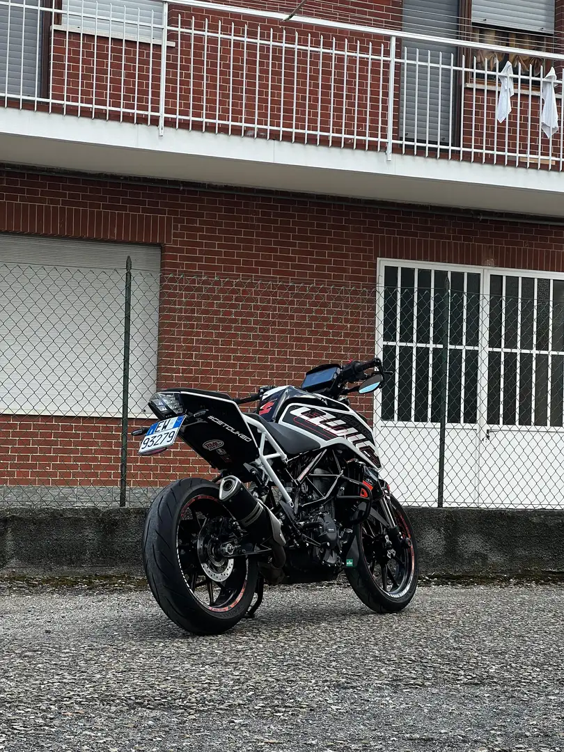 KTM 390 Duke ABS Biały - 2