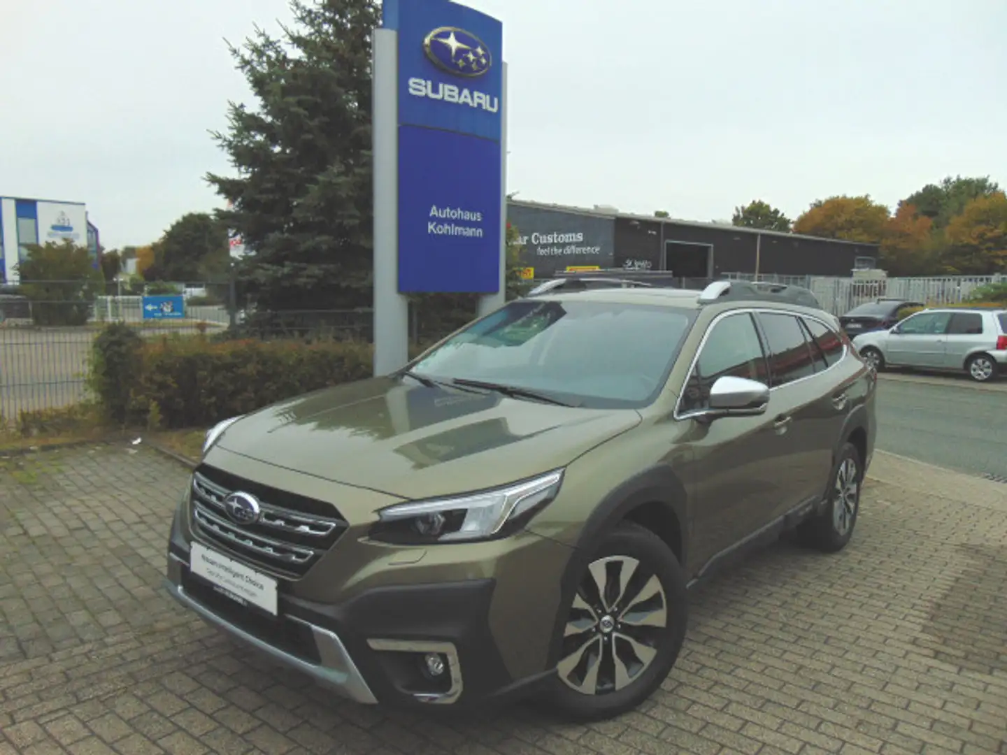 Subaru OUTBACK Outback 2.5i CVT Platinum GSD Alu Leder Navi AHK Vert - 1