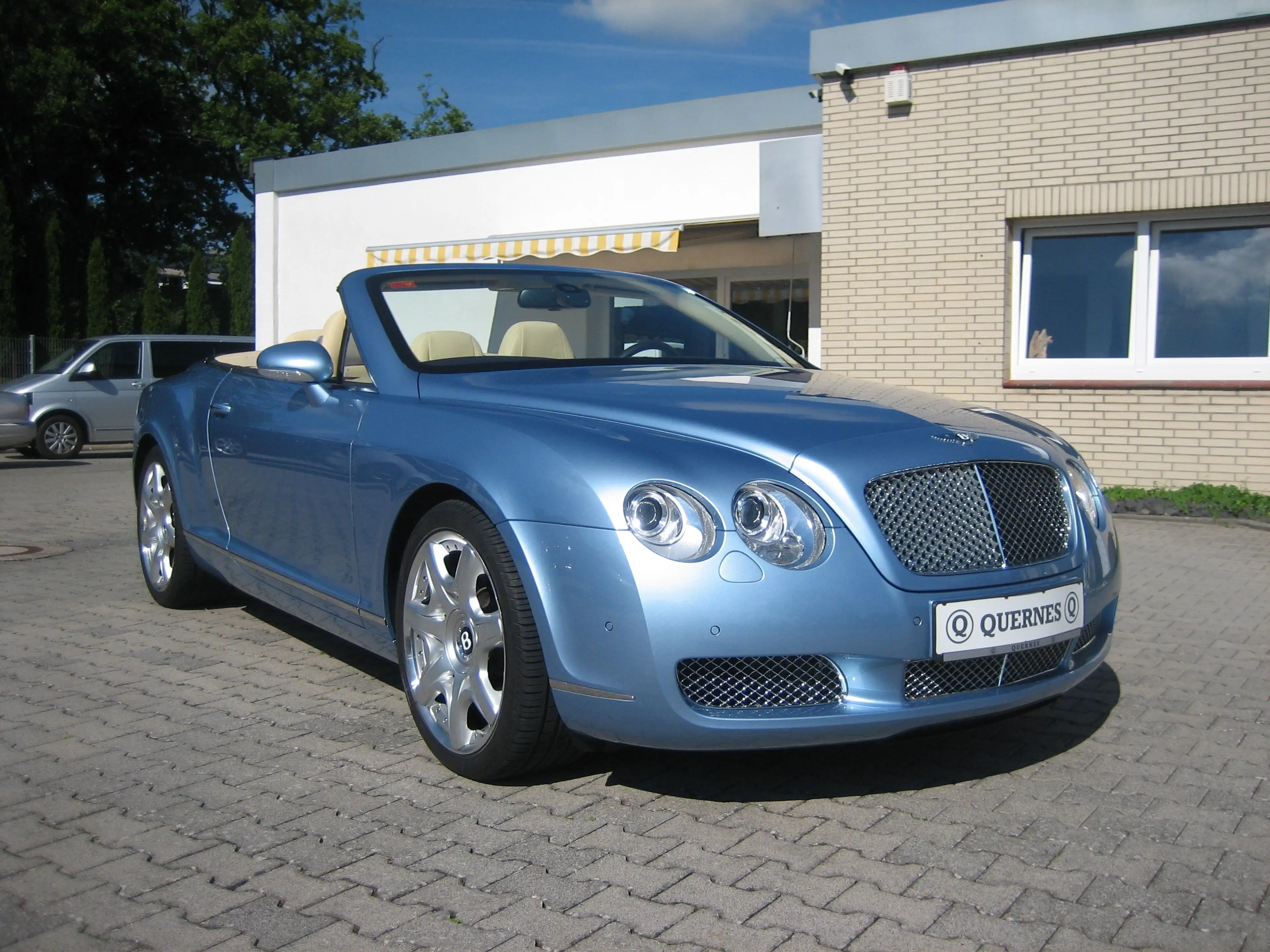 Bentley Continental Continental GTC — photo 5