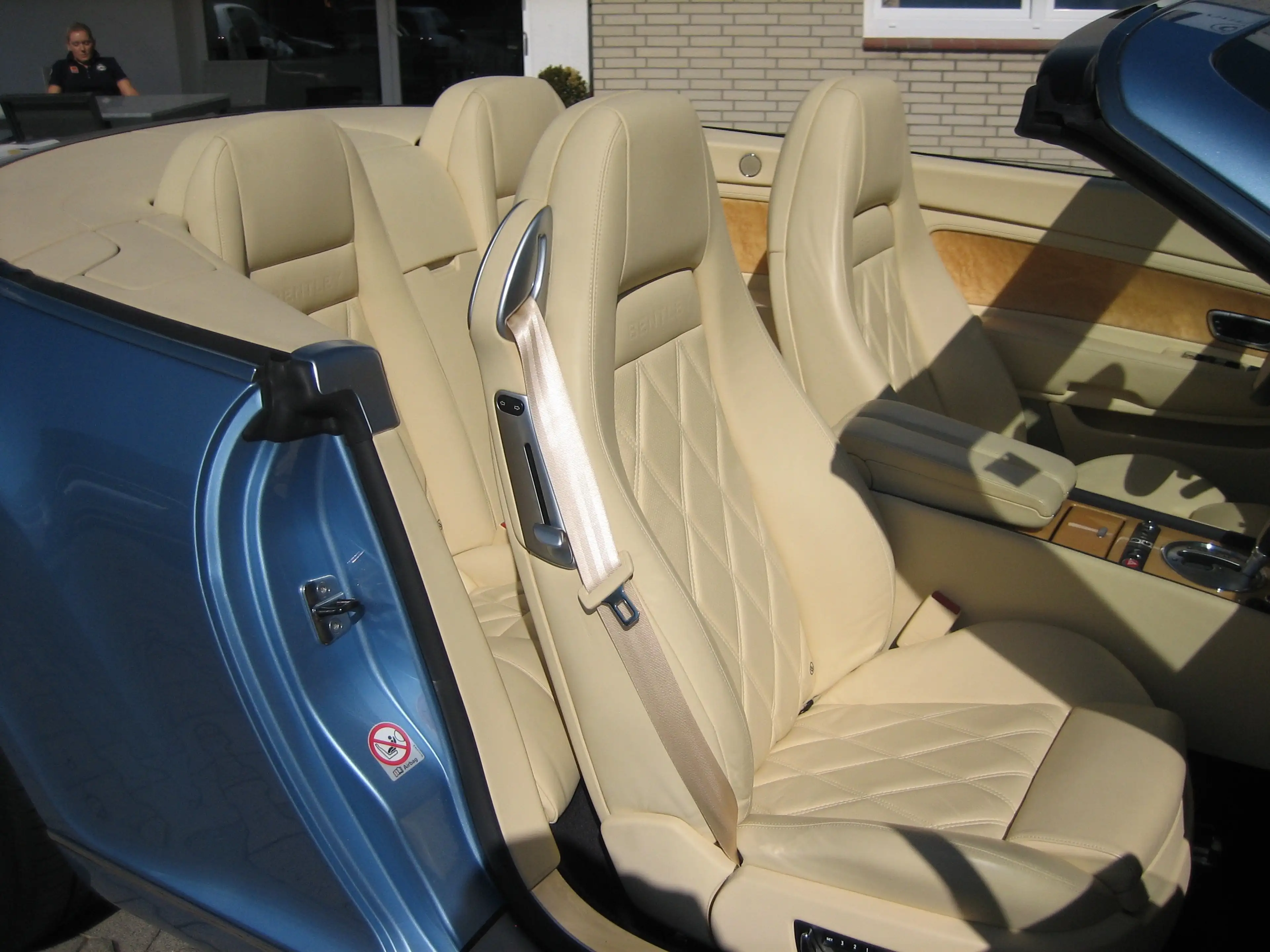 Bentley Continental Continental GTC — photo 8