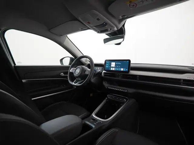 Jeep Avenger view 2