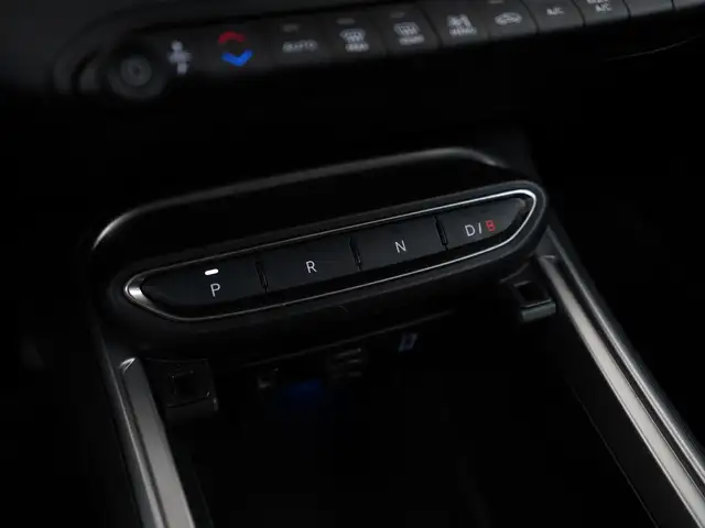 Jeep Avenger view 12
