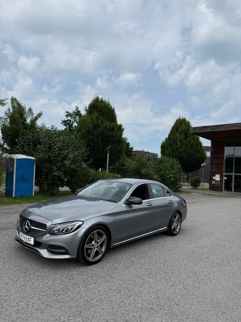 Mercedes-Benz C 220 Avantgarde Aut. Grau - 2