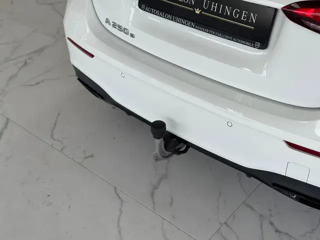 Mercedes-Benz A-Class view 8