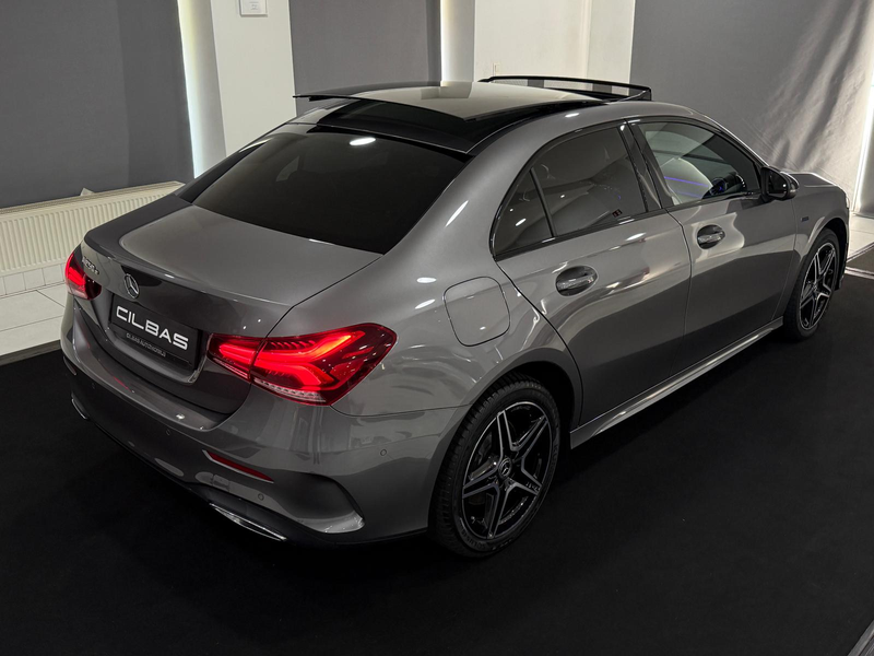 Mercedes-Benz A 250 e 8G LIMO AMG-LINE*PANO*AMBI*NIGHT*LED*KAM — photo 9