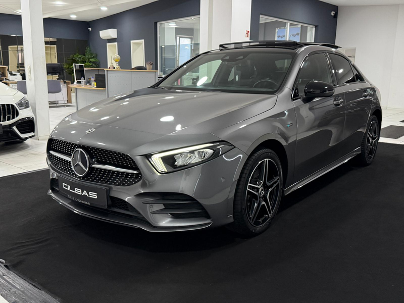 Mercedes-Benz A 250 e 8G LIMO AMG-LINE*PANO*AMBI*NIGHT*LED*KAM — photo 2