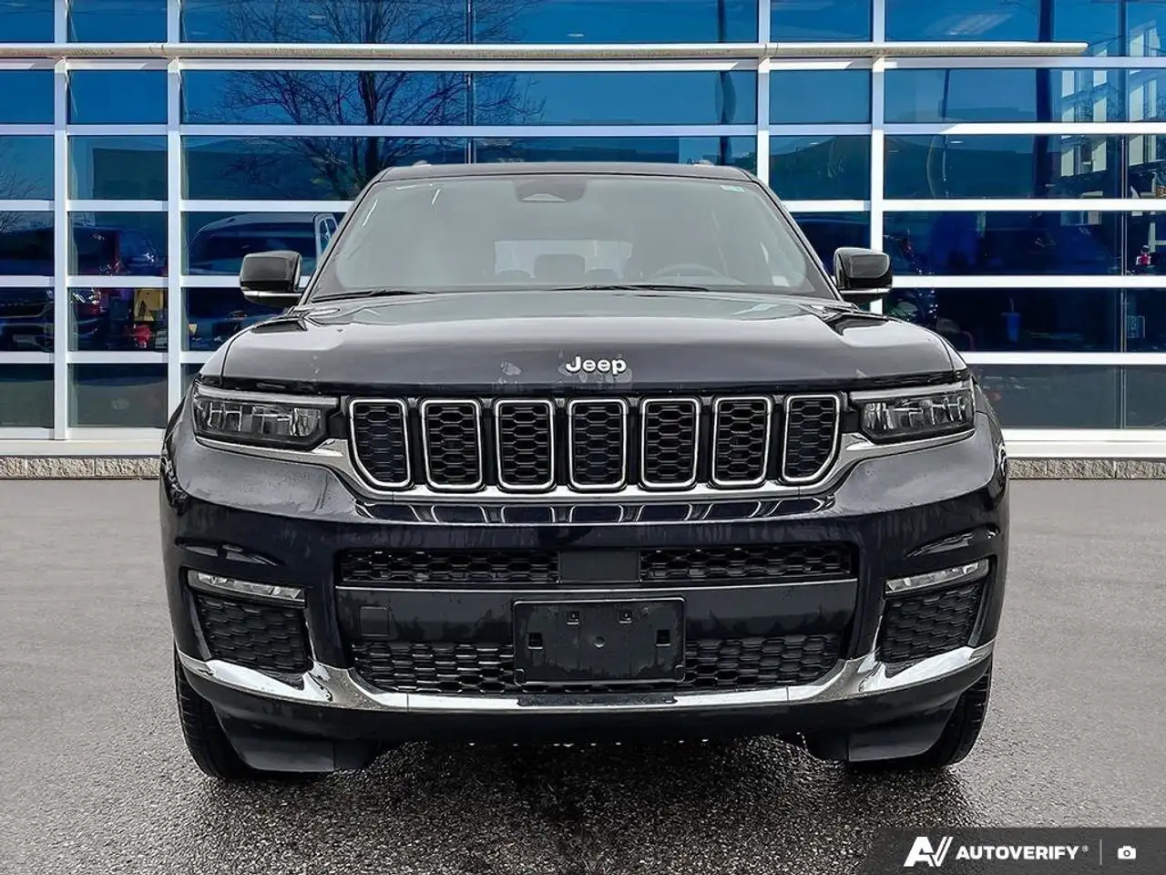 Jeep Grand Cherokee снимка Jeep Grand Cherokee
