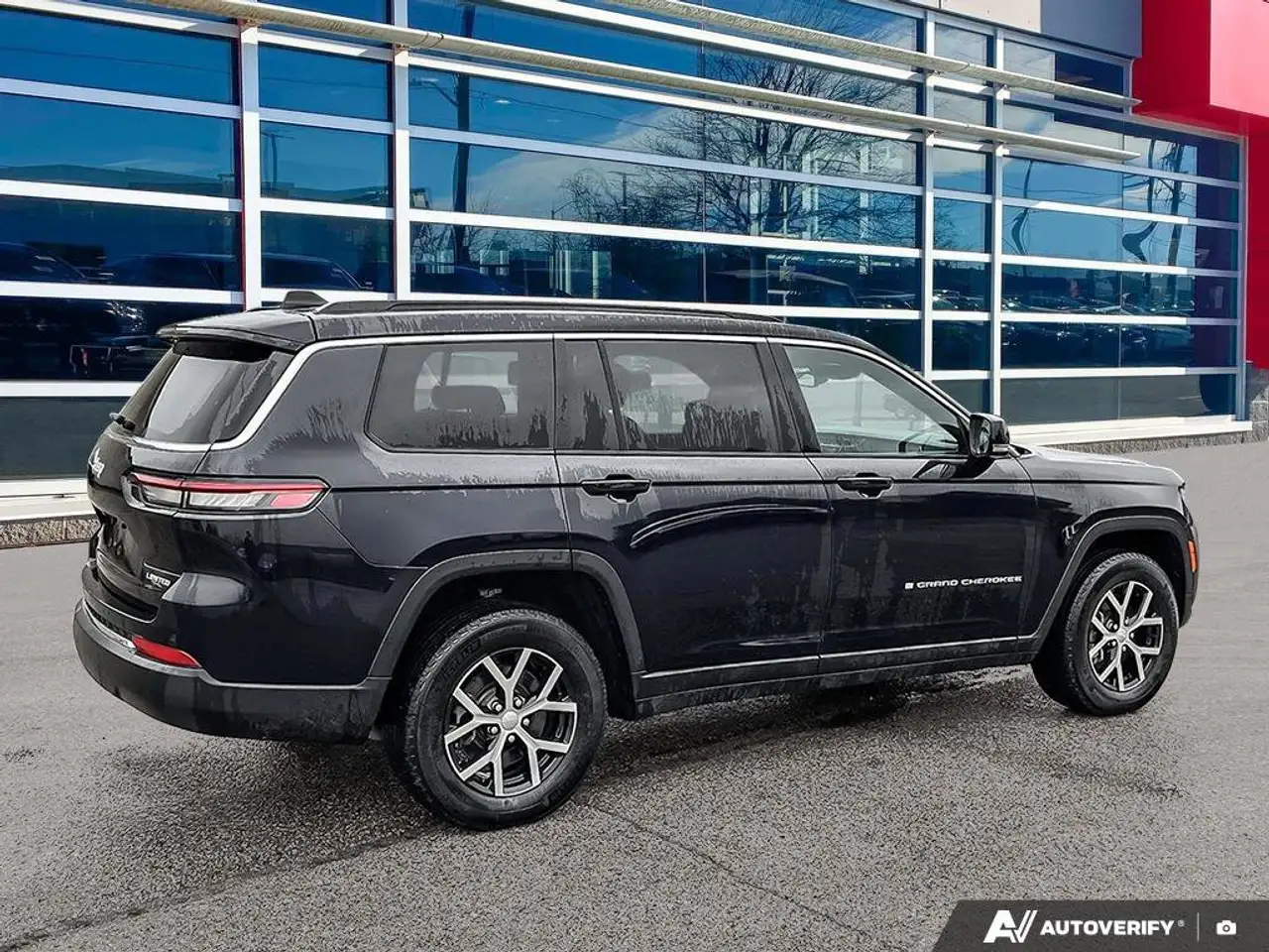 Jeep Grand Cherokee снимка Jeep Grand Cherokee