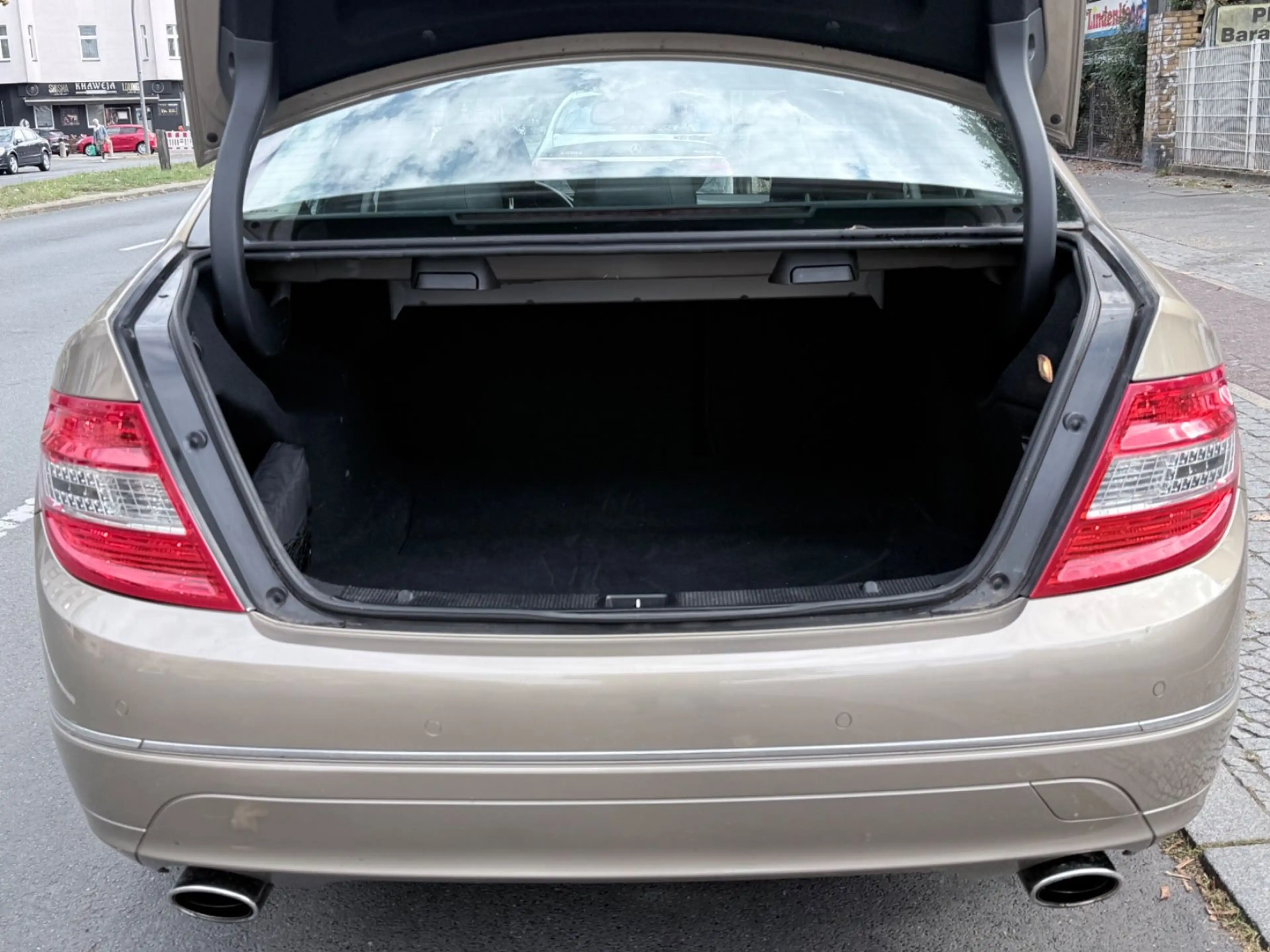 Mercedes-Benz C 350 CDI *AUTOMATIK*XENON*NAVI*SHZ*PDC* — photo 11