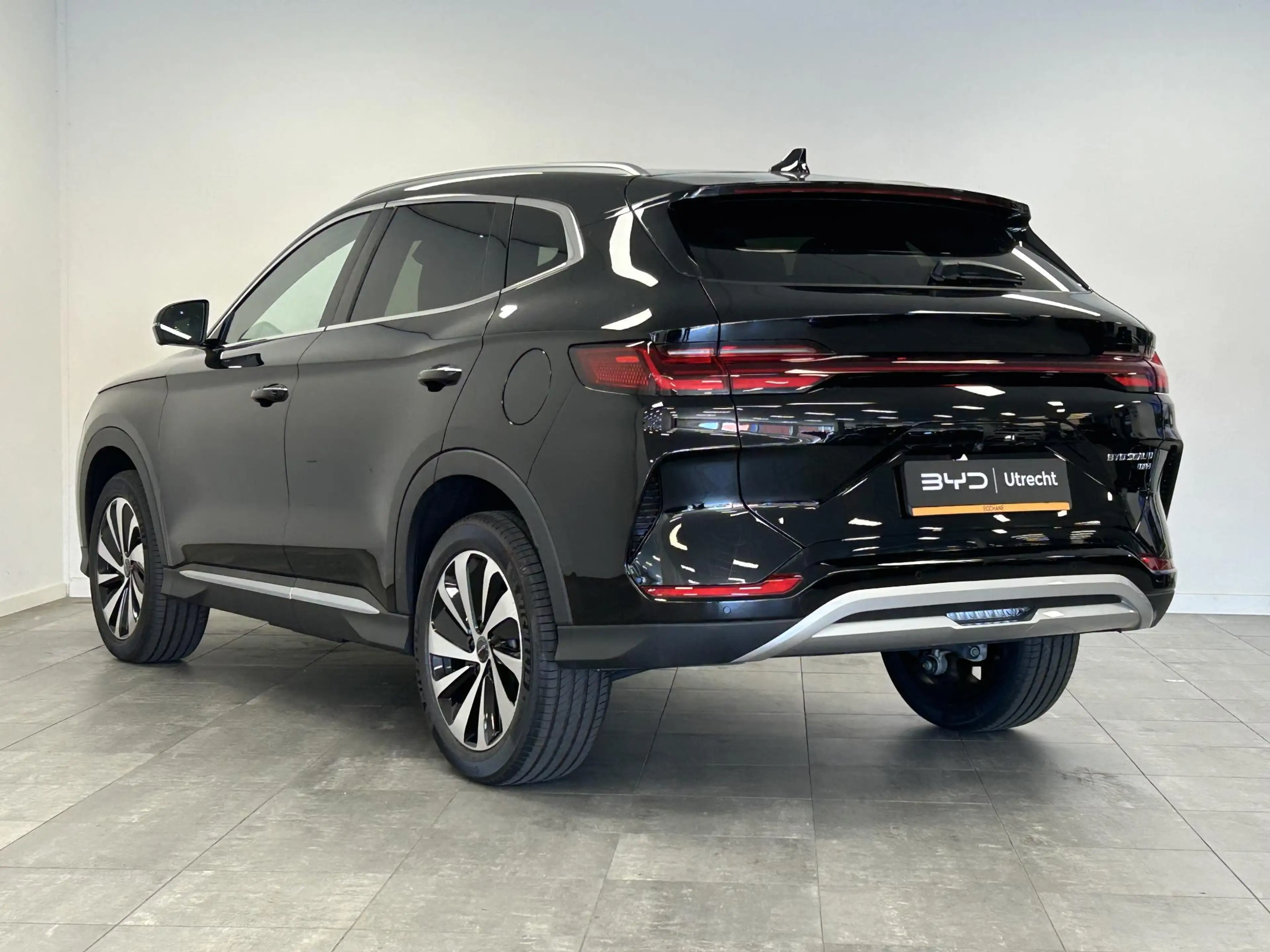 BYD Seal U 1.5 T DM-i AWD Design | OBSIDIAN BLACK | NU TIJDEL — photo 6